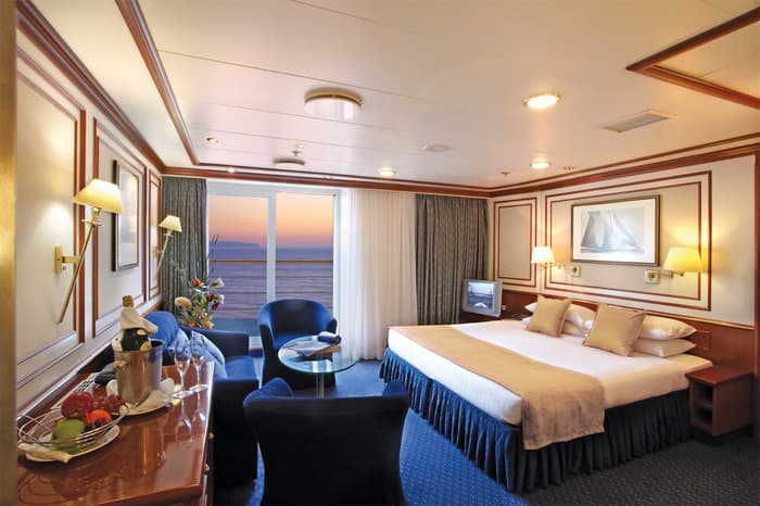 Lindblad Expeditions National Geographic Orion Accommodation Owner's Suite.jpg